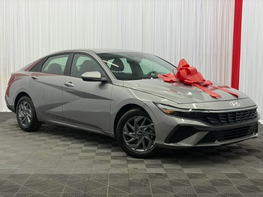 Used 2024 Hyundai Elantra for sale in Paterson NJ — Speedway Motors
